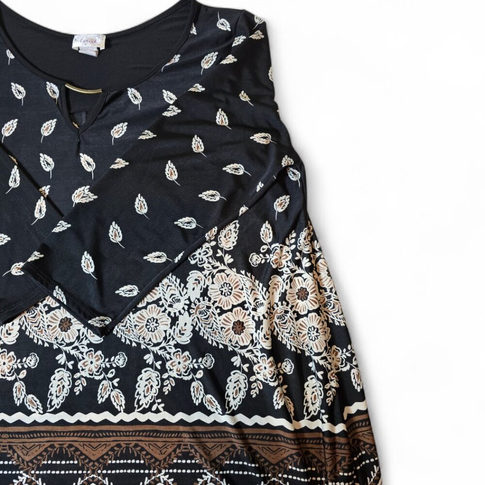 Lavish Black Bohemian Floral Tunic Top – Women's Size 1X - Picture 4 of 13